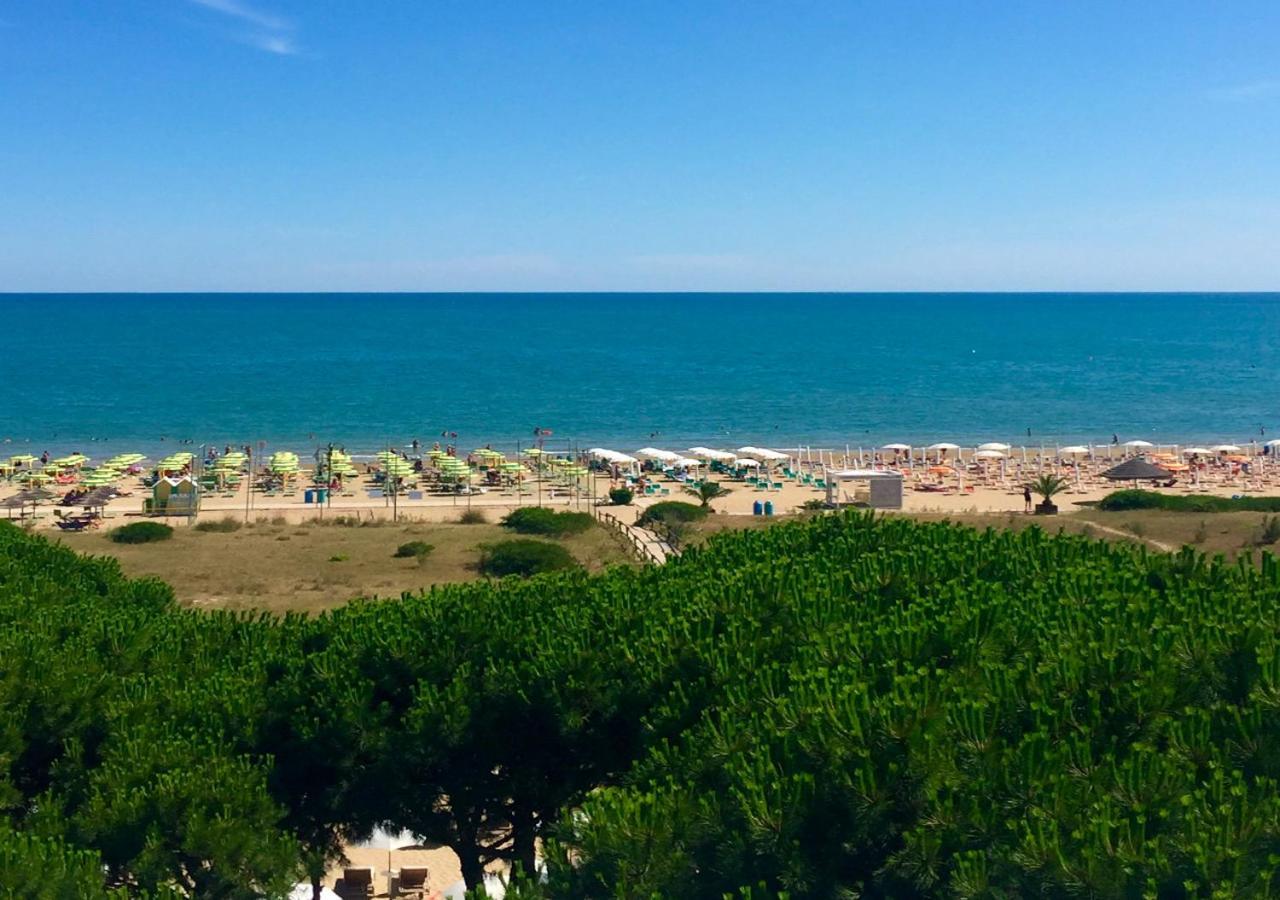 Hotel Mediterraneo Suite&Residence ليدو دي يسولو المظهر الخارجي الصورة