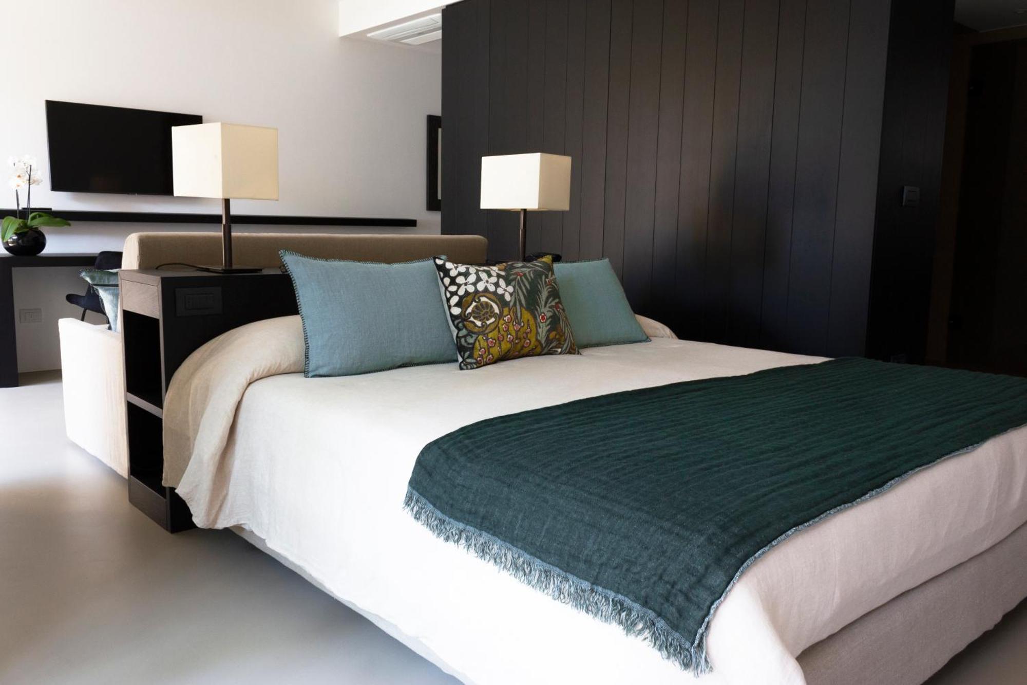 Hotel Mediterraneo Suite&Residence ليدو دي يسولو المظهر الخارجي الصورة